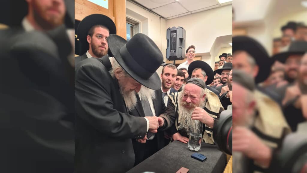 המשב"ק: המשפחה שחזרה לכהונה והמעורר שחסר בפוניבז'