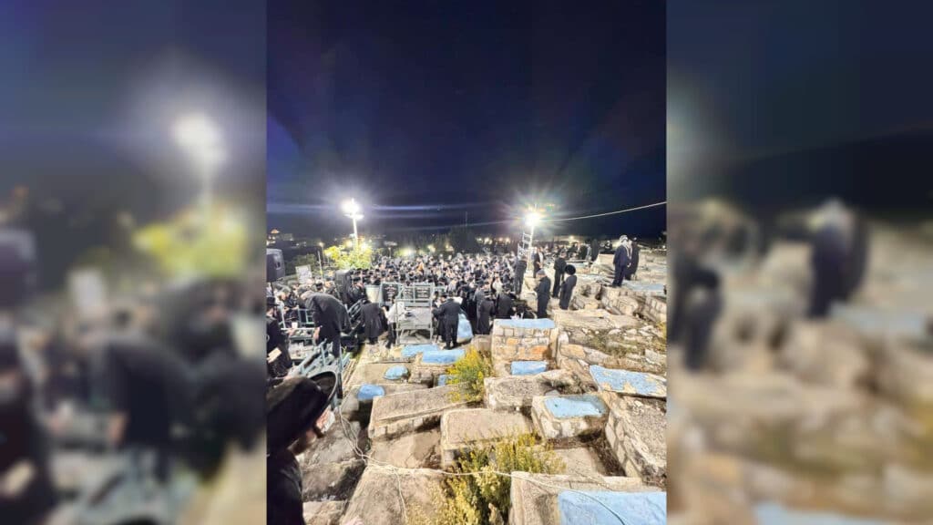 הילולת ה'בת עין' בצפת: אלפים עולים לציונו