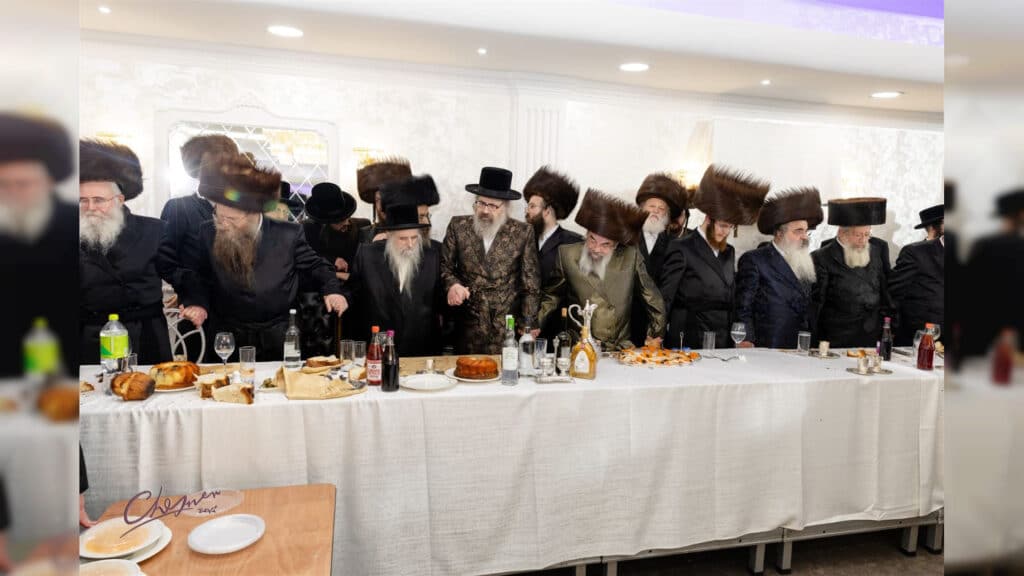 המשב"ק: המשפחה שחזרה לכהונה והמעורר שחסר בפוניבז'