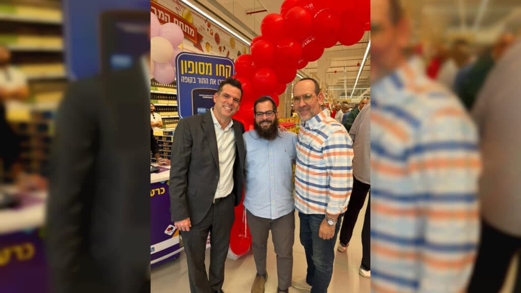 איצקוביץ': הפיוס הליטאי והזמר החסידי ששר בתימנית איצקוביץ': הפיוס הליטאי והזמר החסידי ששר בתימנית