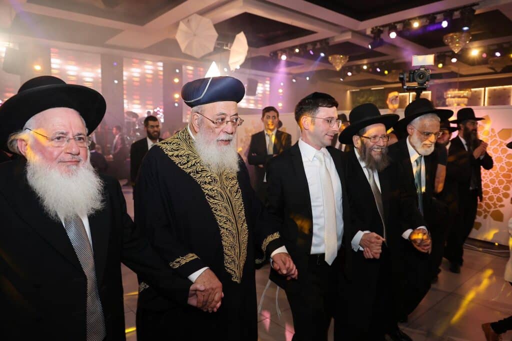 המשב"ק: המשפחה שחזרה לכהונה והמעורר שחסר בפוניבז'