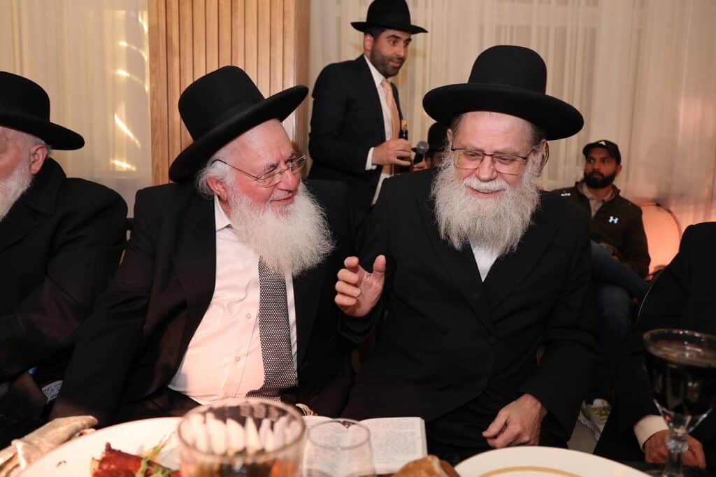 המשב"ק: המשפחה שחזרה לכהונה והמעורר שחסר בפוניבז'