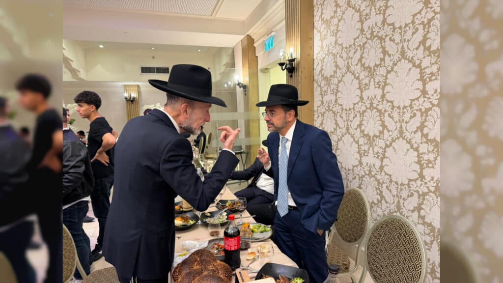 איצקוביץ': התקרית על הכביש ועוגת השטריימל לסמנכ"ל איצקוביץ': התקרית על הכביש ועוגת השטריימל לסמנכ"ל