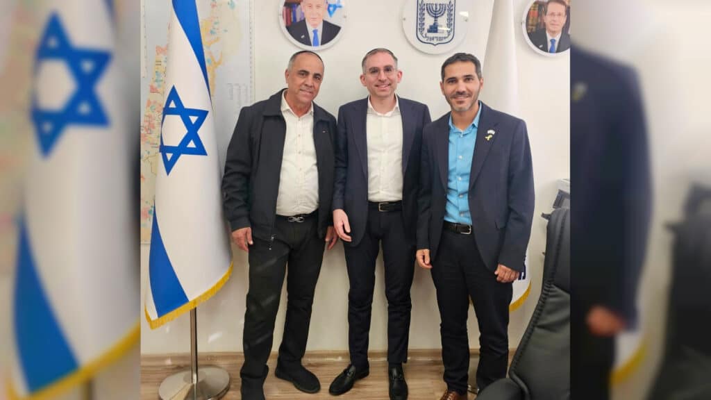 איצקוביץ': התקרית על הכביש ועוגת השטריימל לסמנכ"ל איצקוביץ': התקרית על הכביש ועוגת השטריימל לסמנכ"ל