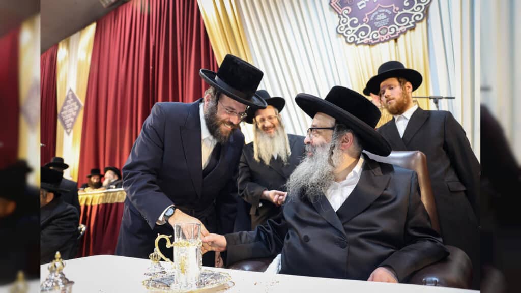 איצקוביץ': התקרית על הכביש ועוגת השטריימל לסמנכ"ל איצקוביץ': התקרית על הכביש ועוגת השטריימל לסמנכ"ל