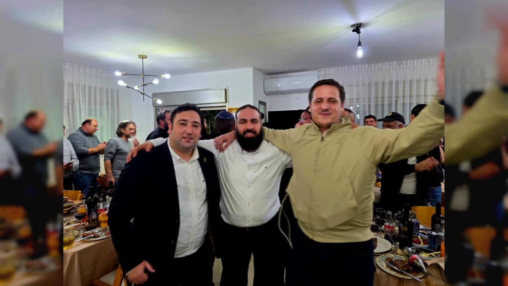 איצקוביץ': התקרית על הכביש ועוגת השטריימל לסמנכ"ל איצקוביץ': התקרית על הכביש ועוגת השטריימל לסמנכ"ל