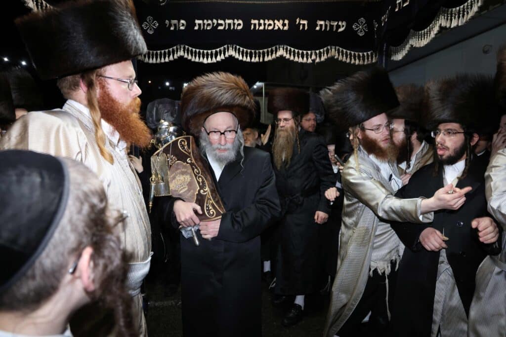 הכנסת ספר תורה לביהמ"ד "אהל הדסה" בבית שמש