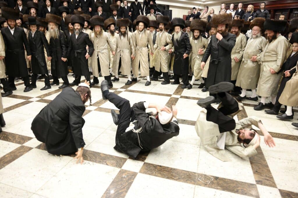 הכנסת ספר תורה לביהמ"ד "אהל הדסה" בבית שמש