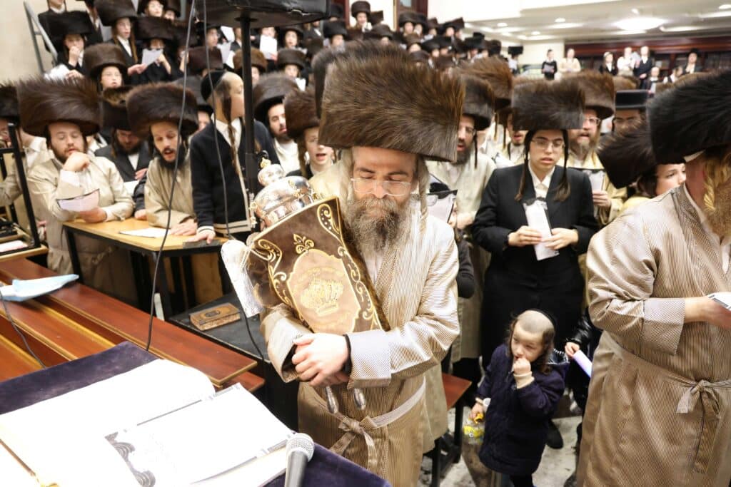 הכנסת ספר תורה לביהמ"ד "אהל הדסה" בבית שמש