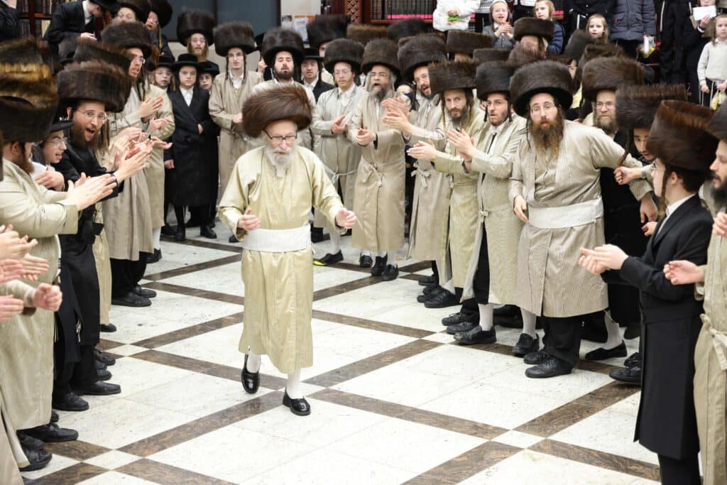 הכנסת ספר תורה לביהמ"ד "אהל הדסה" בבית שמש