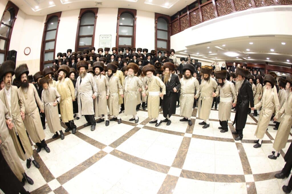 הכנסת ספר תורה לביהמ"ד "אהל הדסה" בבית שמש