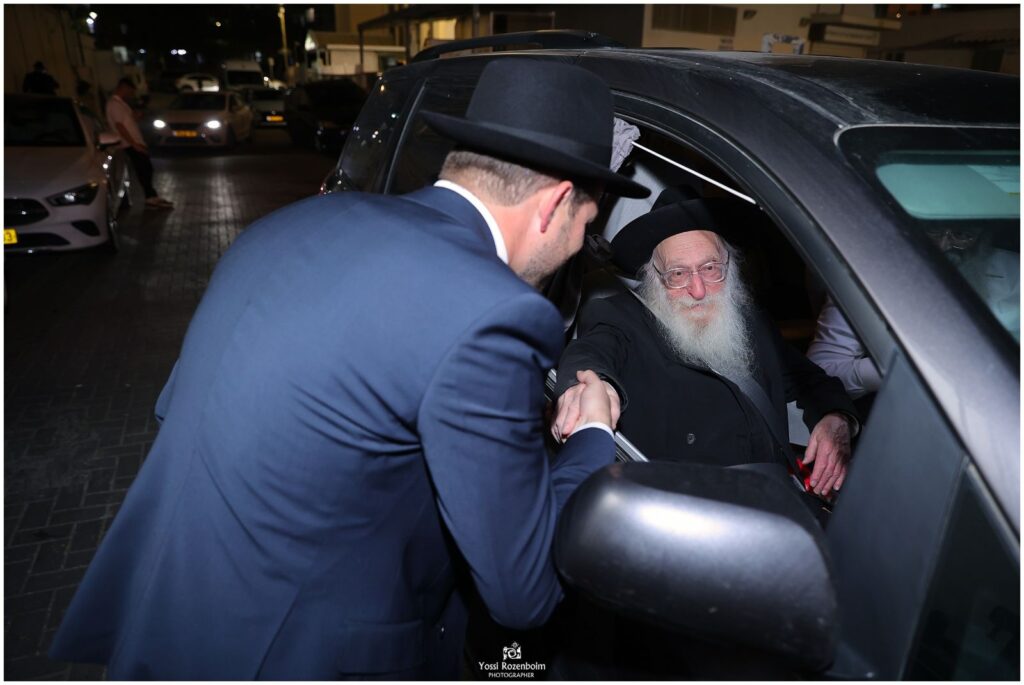 רבנים, אדמו"רים ואישי ציבור השתתפו בבר המצווה לבנו של היזם איציק פילץ