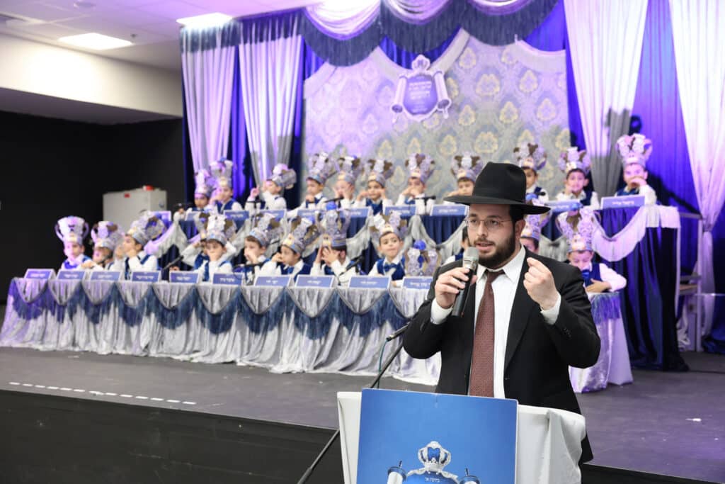 גלריה: מעמד מסיבת חומש בת"ת "תורת השם" בבית שמש