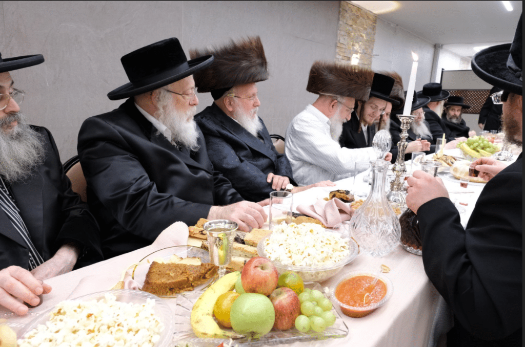 שמחת אירוסי בת זקוניו של כ"ק האדמו"ר מקאסאן שליט"א