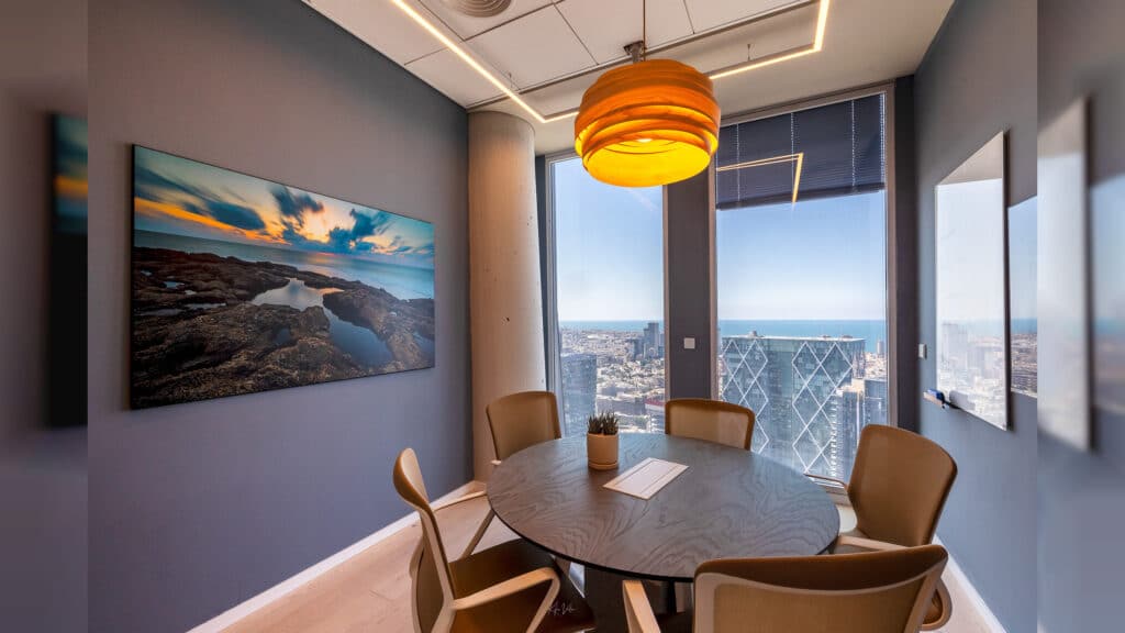 מה משותף לבר קופרשטיין, נתניהו ואובמה?