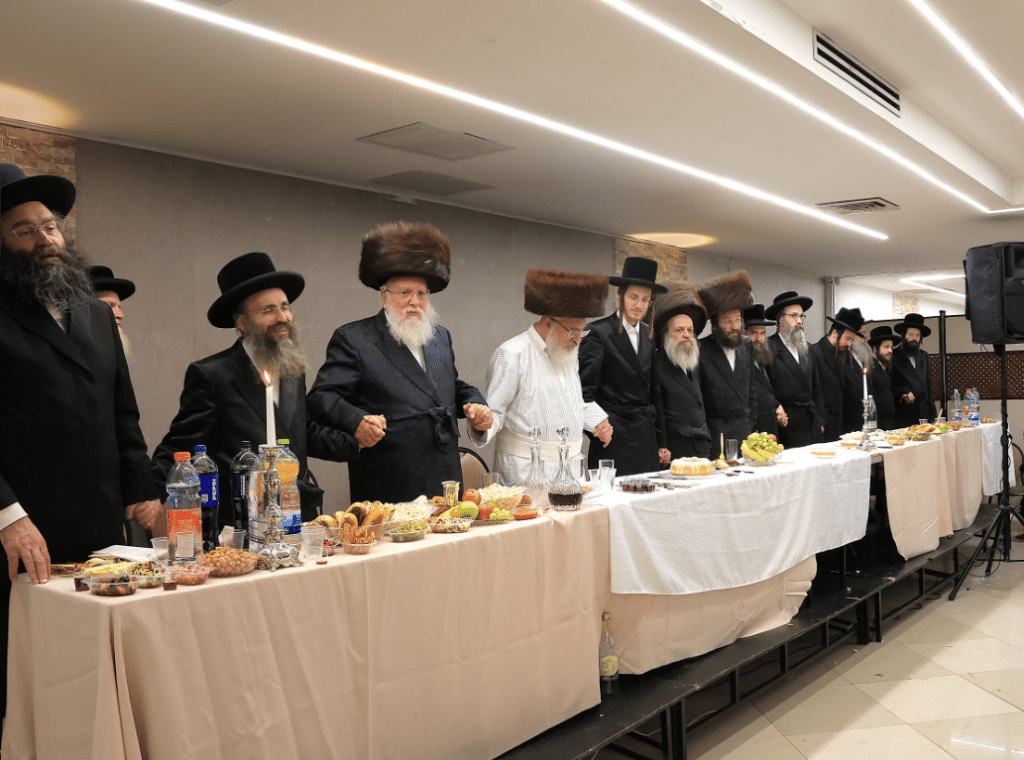 שמחת אירוסי בת זקוניו של כ"ק האדמו"ר מקאסאן שליט"א