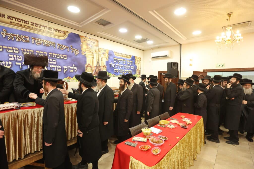 שמחת הבר מצוה לבנו של האדמו"ר מברדיטשוב נדבורנה אראד