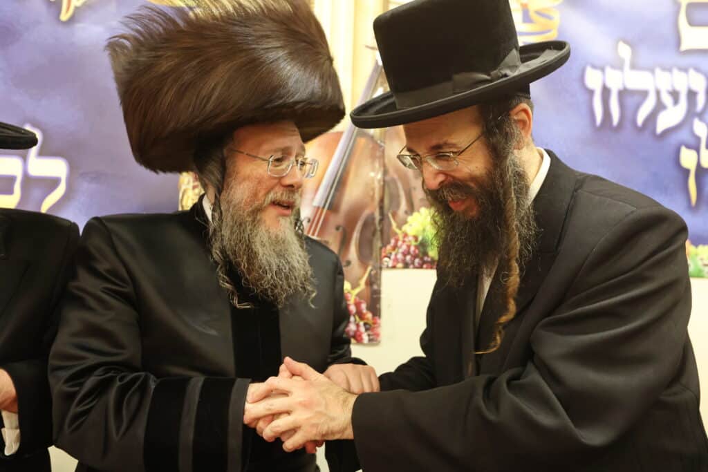 שמחת הבר מצוה לבנו של האדמו"ר מברדיטשוב נדבורנה אראד