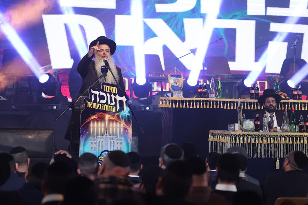 מעמד השנתי של מוסדות קרבנו בראשות הגאון רבי רפאל זר