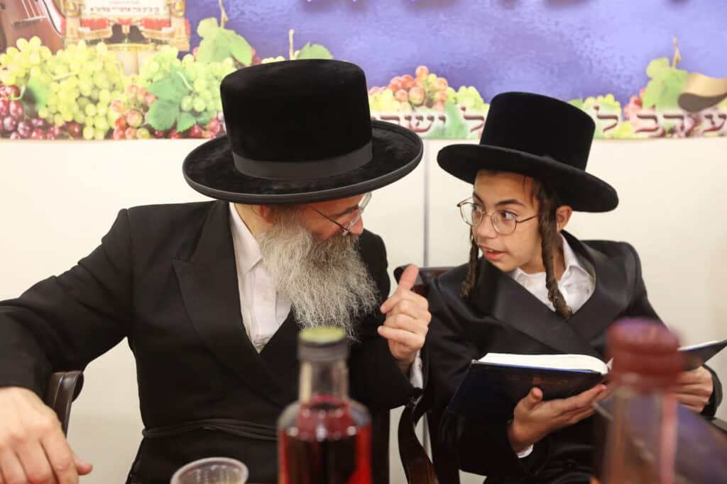 שמחת הבר מצוה לבנו של האדמו"ר מברדיטשוב נדבורנה אראד