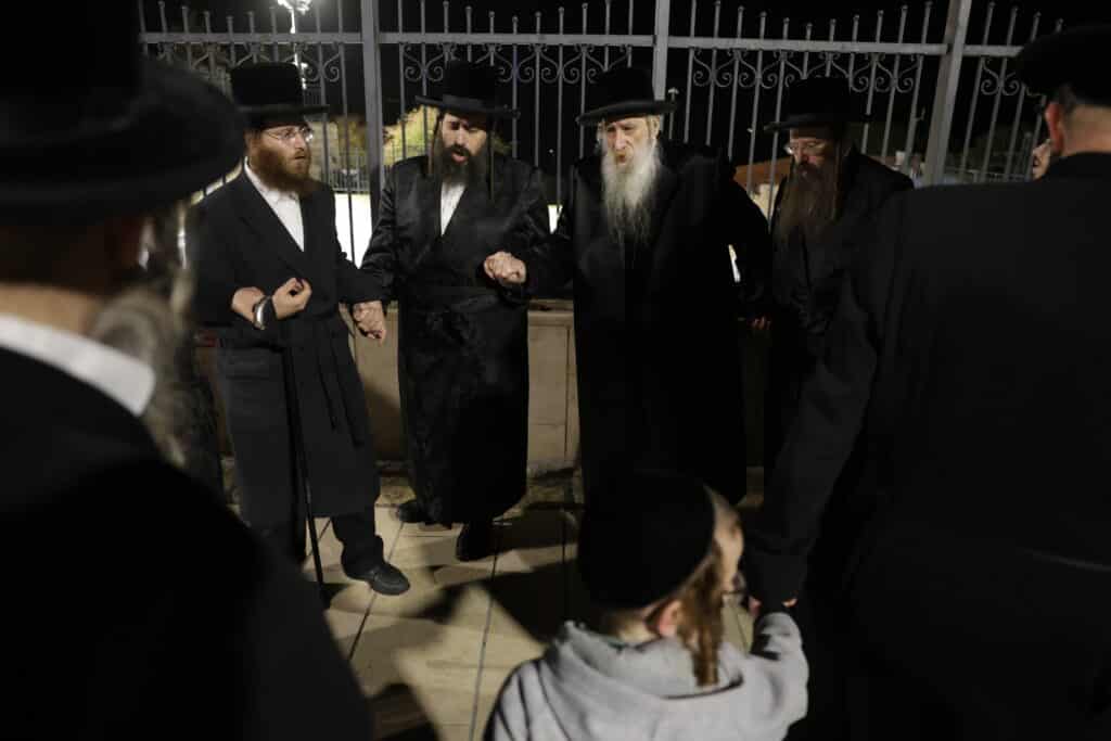 שמחת החלאקה לנין האדמו"ר מטשארנאביל במירון