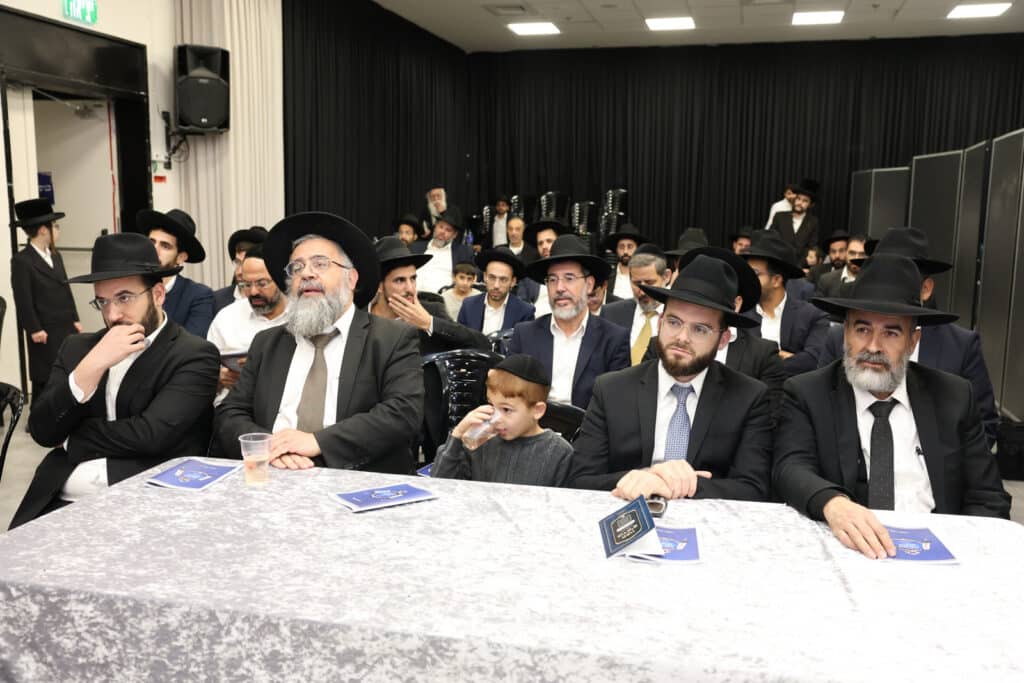 גלריה: מעמד מסיבת חומש בת"ת "תורת השם" בבית שמש