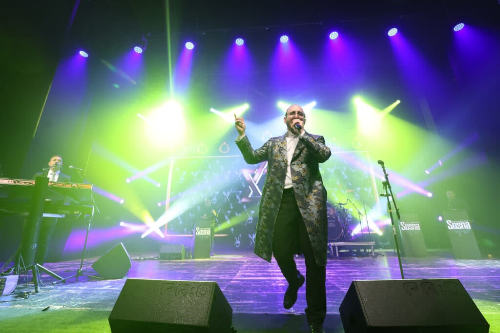 בחיפה התכנסו להודות ולהלל עם ענקי הזמר