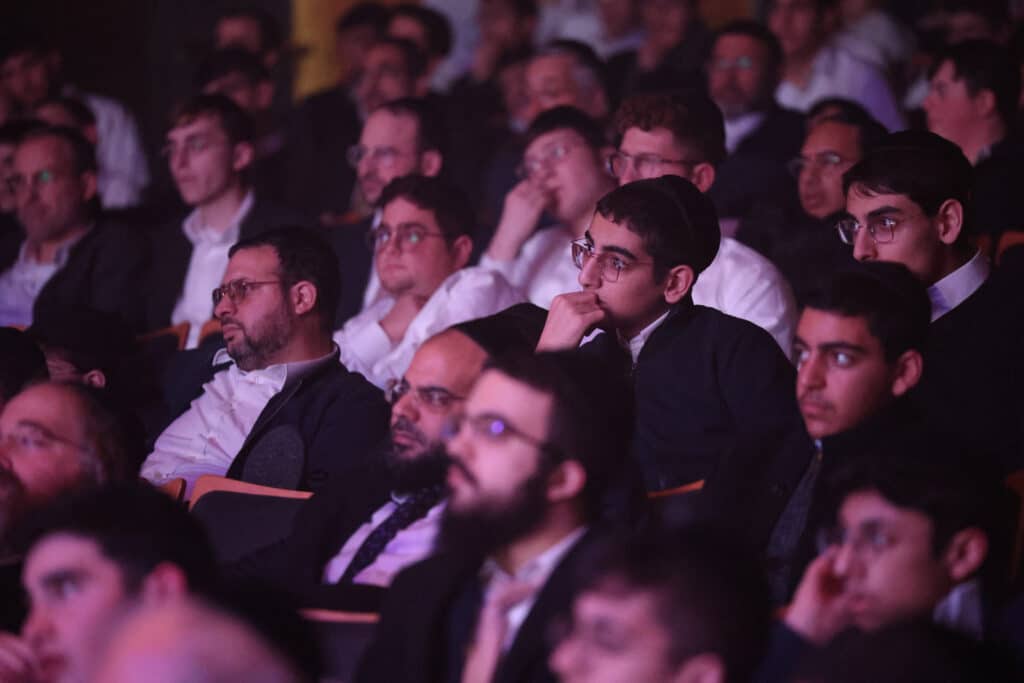 בחיפה התכנסו להודות ולהלל עם ענקי הזמר