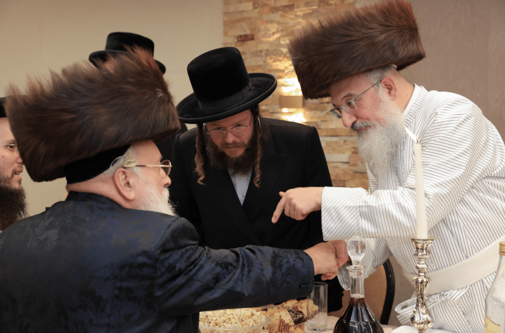 שמחת אירוסי בת זקוניו של כ"ק האדמו"ר מקאסאן שליט"א