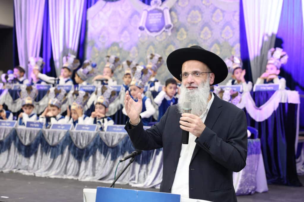 גלריה: מעמד מסיבת חומש בת"ת "תורת השם" בבית שמש