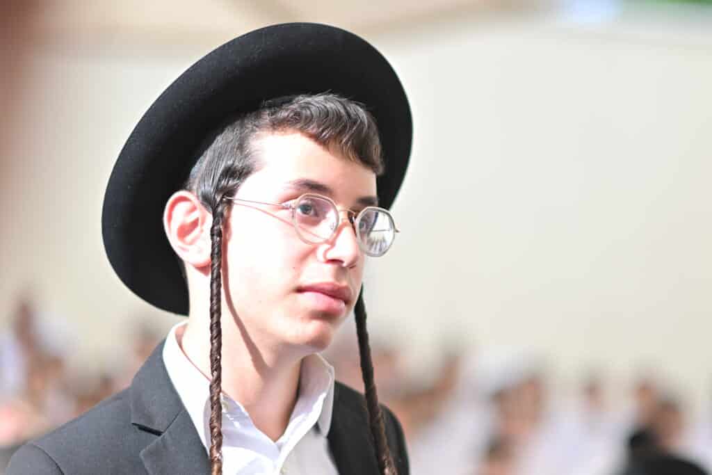 הגר"י זילברשטיין בביקור נדיר בת"ת 'חמדת התורה' בטבריה