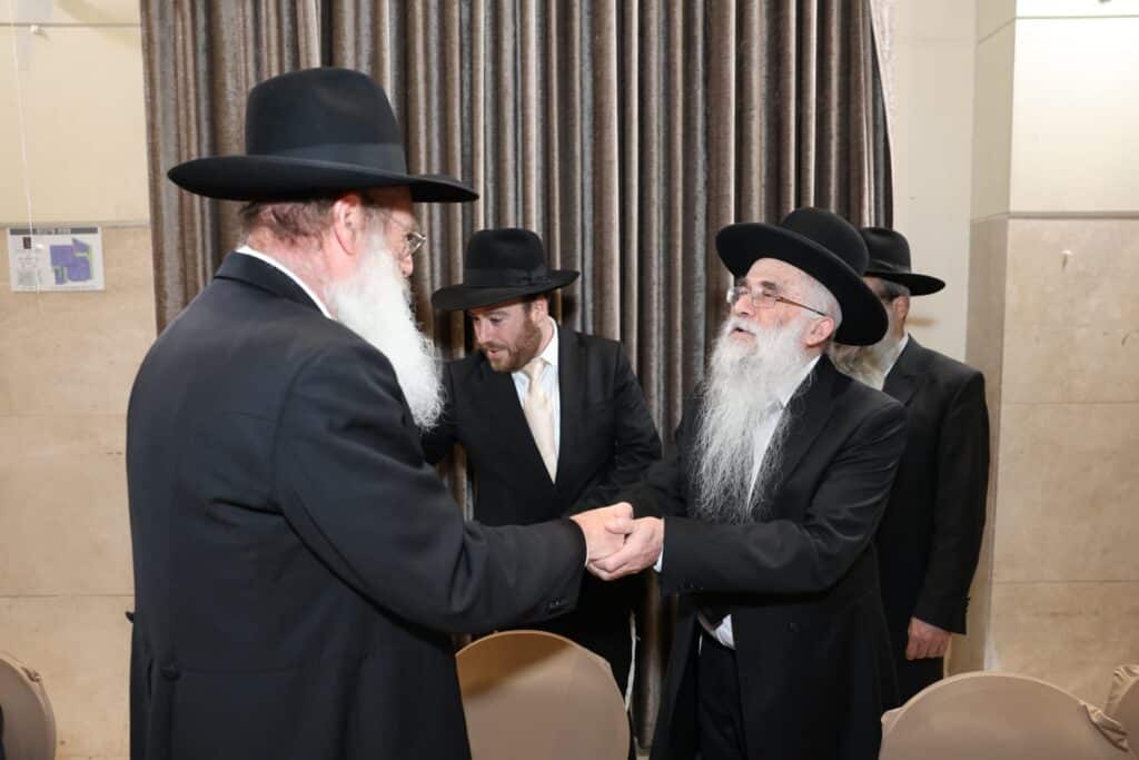 היועץ האסטרטגי בירמץ את בנו: גדולי ישראל ואישי ציבור הגיעו