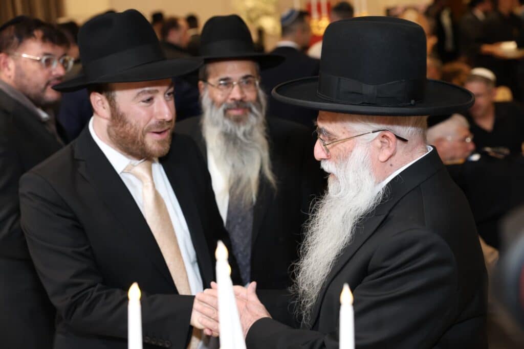 היועץ האסטרטגי בירמץ את בנו: גדולי ישראל ואישי ציבור הגיעו