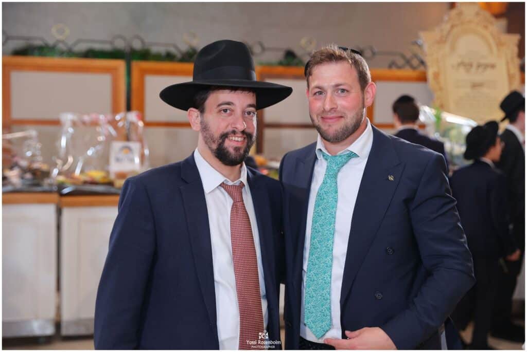 רבנים, אדמו"רים ואישי ציבור השתתפו בבר המצווה לבנו של היזם איציק פילץ