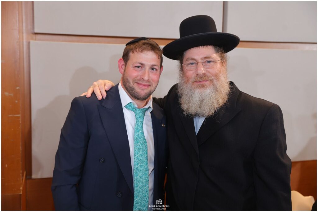 רבנים, אדמו"רים ואישי ציבור השתתפו בבר המצווה לבנו של היזם איציק פילץ