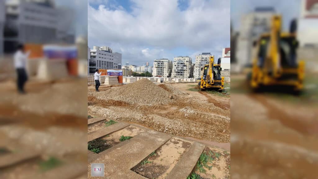 המונים החלו לפקוד את ציונו של מרן הגראי"ל שטיינמן זצוק"ל