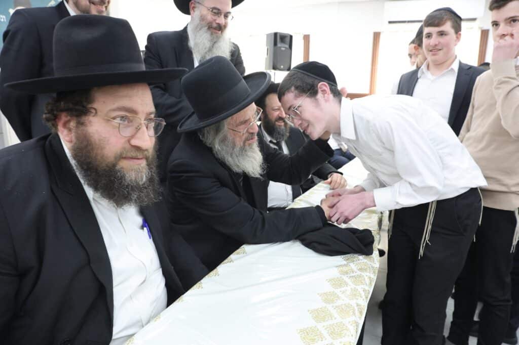 "בדורנו הגזירה חמורה ממה שהיתה ביוון"