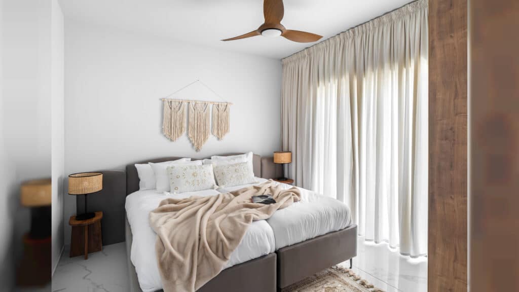 במלון אחד במצפה רמון מתקיימים זה לצד זה אירוח תיירותי והפוגה למשפחות