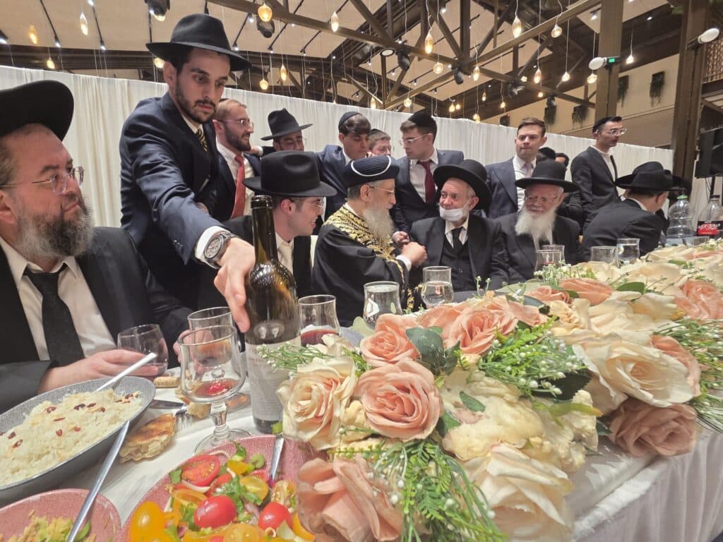 גלריה: שמחת נישואי נכדו של הגה״צ רבי יצחק כהן