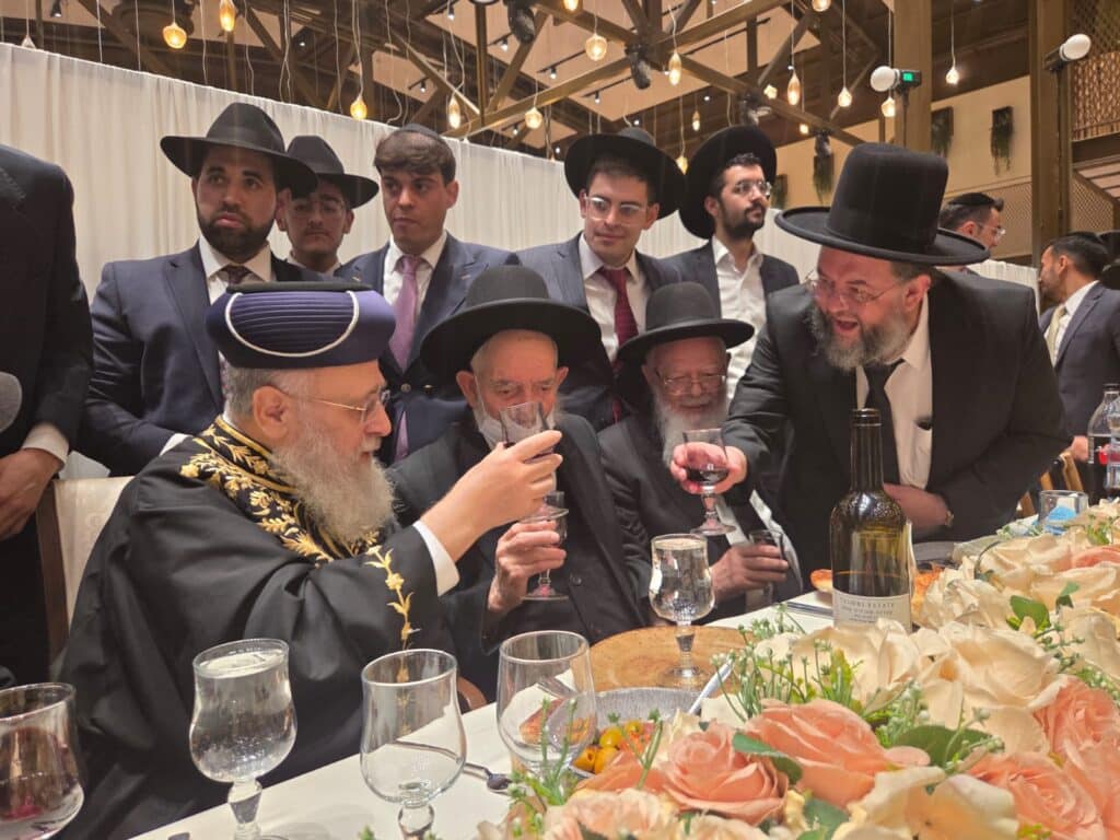 גלריה: שמחת נישואי נכדו של הגה״צ רבי יצחק כהן