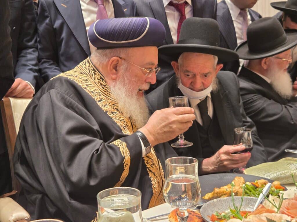 גלריה: שמחת נישואי נכדו של הגה״צ רבי יצחק כהן