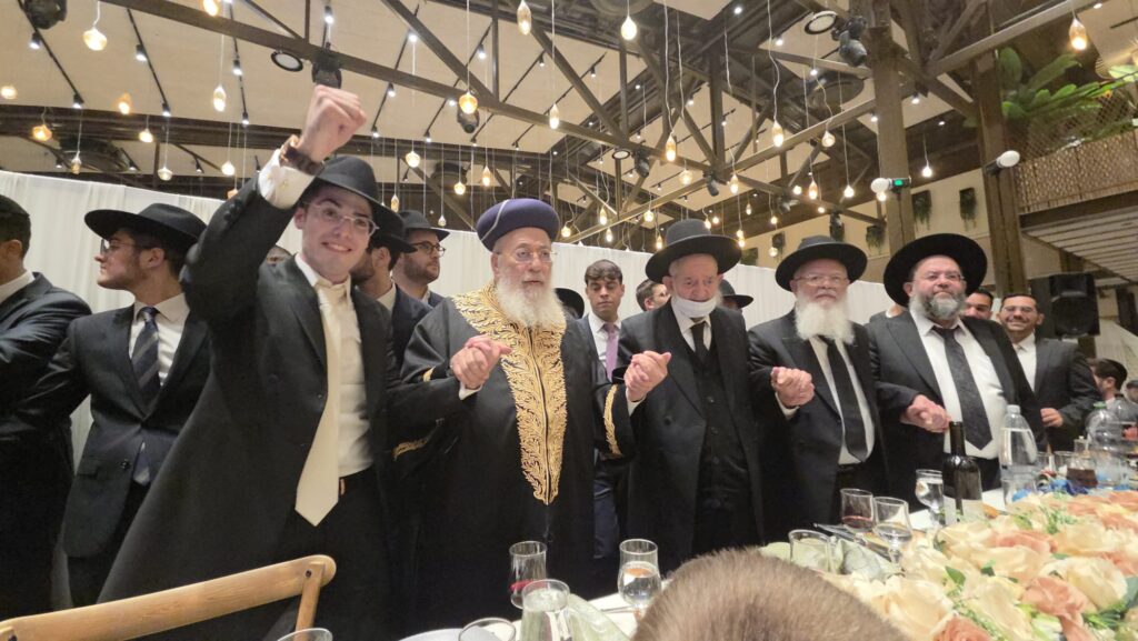 גלריה: שמחת נישואי נכדו של הגה״צ רבי יצחק כהן