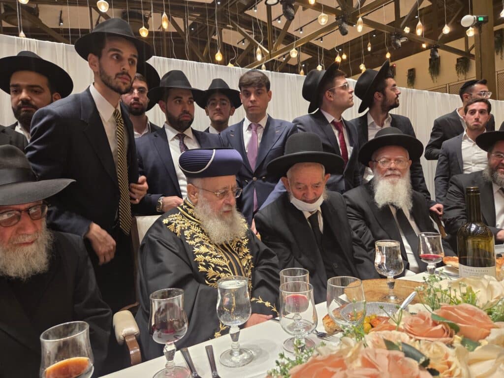 גלריה: שמחת נישואי נכדו של הגה״צ רבי יצחק כהן