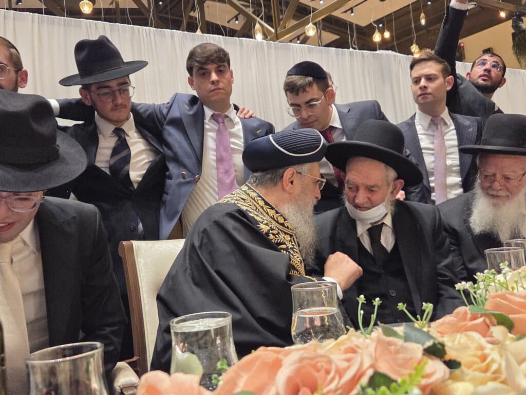 גלריה: שמחת נישואי נכדו של הגה״צ רבי יצחק כהן