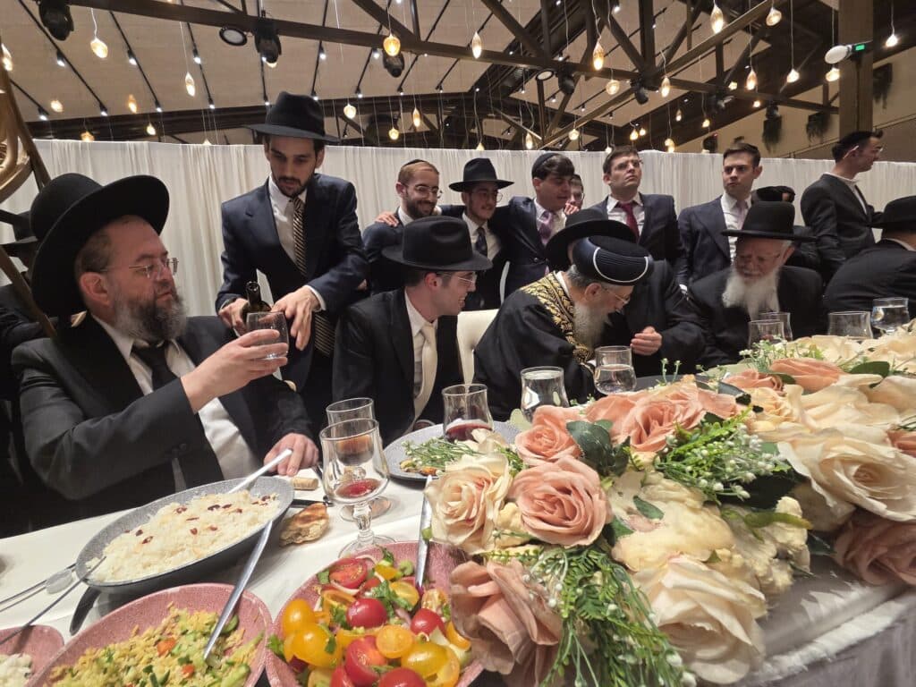 גלריה: שמחת נישואי נכדו של הגה״צ רבי יצחק כהן