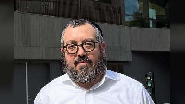 הרב אלי שלנגר הי"ד הובא למנוחות בסידני