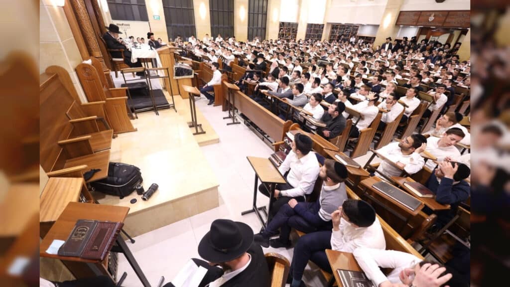 "אין זמן פטור מלימוד, להיות שקועים בתורה"