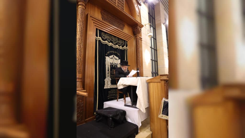 "אין זמן פטור מלימוד, להיות שקועים בתורה"