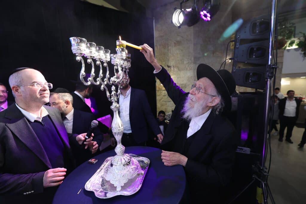 מאות מתלמידי ישיבות רשת 'שתילים' השתתפו במעמד אדיר בראשות הגר"ש גלאי