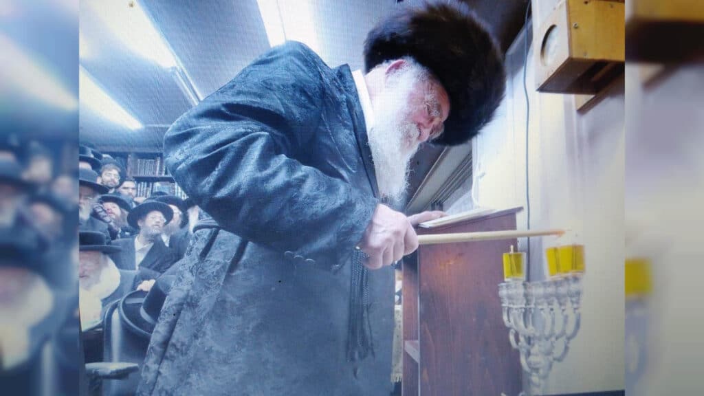 המשב"ק: המשגיח שעזב את הכנס ומנורת הענק שנחנכה